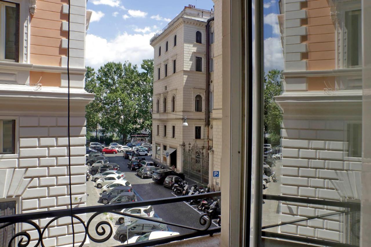 Luxury Spagna Apartments Рим Экстерьер фото