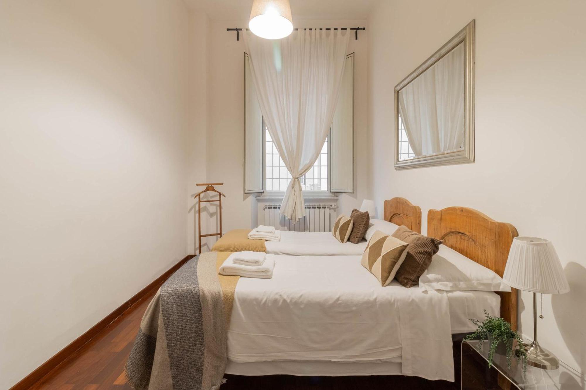 Luxury Spagna Apartments Рим Экстерьер фото